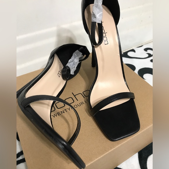 Square Toe Ankle Strap High Heels Sandal Platforms - Picture 4 of 8